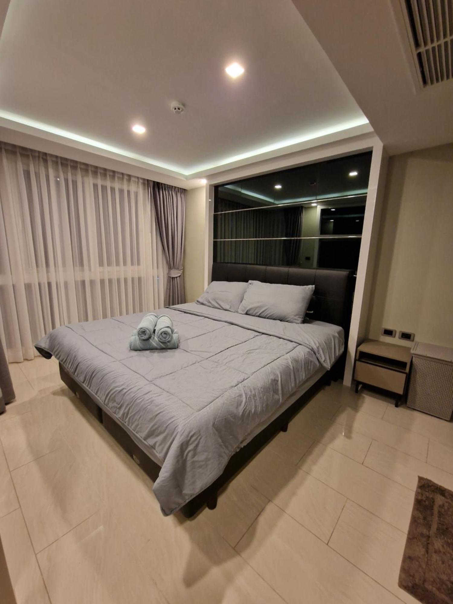 Grand Avenue 1 Bedroom Condo Паттая Екстер'єр фото